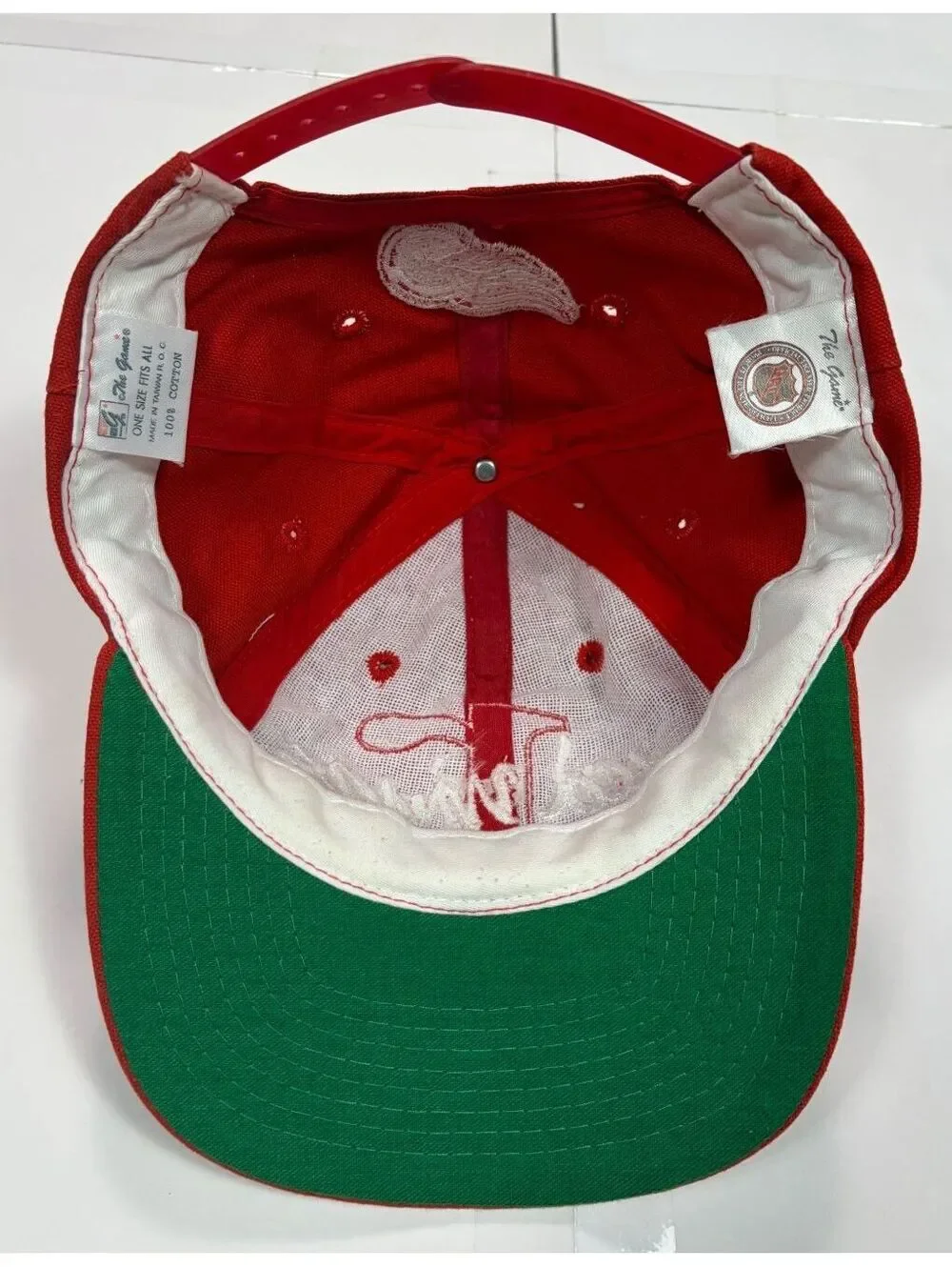 Vintage 1990s The Game Detroit Red Wings NHL Hockey Script Snapback Hat Red OSFA